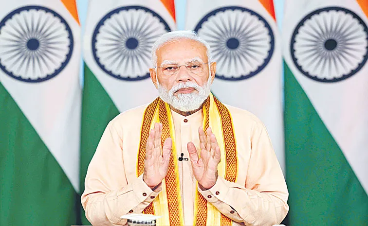 దేశ నిర్మాణంలో యువత కీలకం