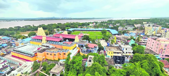 ‘రామయ్య’కు ఇంటిపోరు!