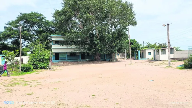 38 బడ