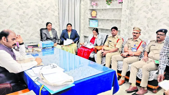 వైన్స్లకు 27న లక్కీ డ్రా