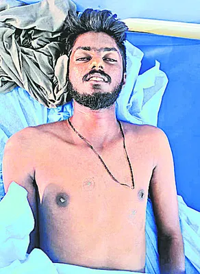 ఉరి వేసుకుని యువకుడు ఆత్మహత్య
