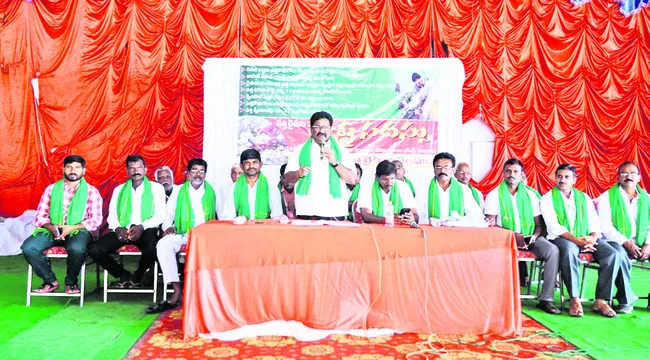 ఉద్యమాలను ఉధృతం చేయాలి