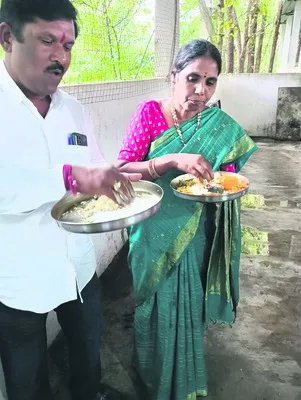 ఎక్కడికి వెళ్లినా..