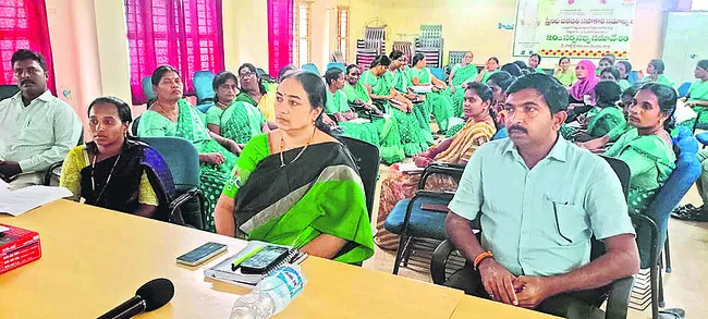 ‘ఉన్నతి’తో వడ్డీలేని రుణాలు 