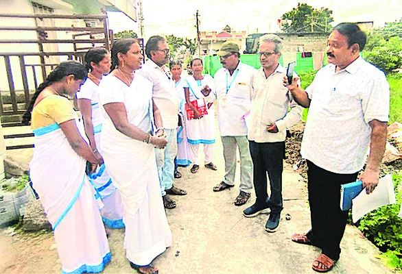 మెదడువాపుతో బాలిక మృతిపై ఆరా 