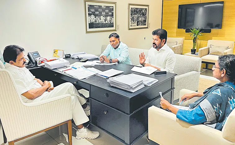 ఎవరూ రచ్చకెక్కొద్దు!