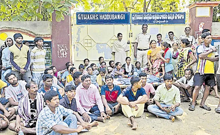 ప్రభుత్వ నిర్లక్ష్యం.. మరో గిరిజన విద్యార్థిని బలి