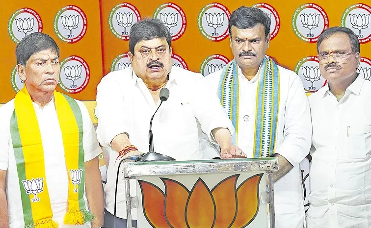 Telangana BJP Chief N Ramchander Rao Meets AP BJP President Madhav
