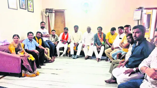 దరఖాస్తుల ఆహ్వానం