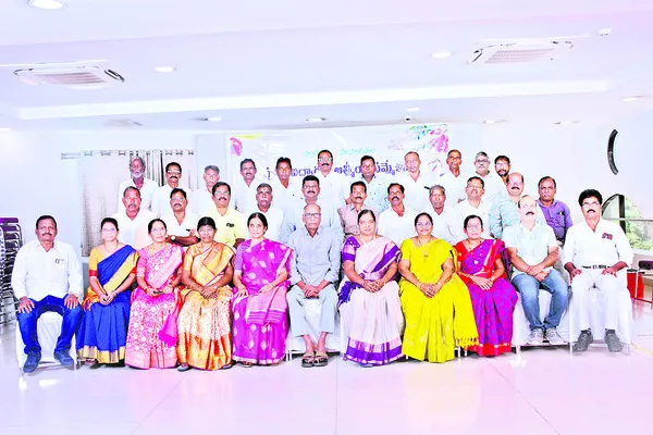 43 వసంతాలకు అపూర్వ కలయిక