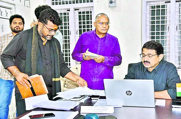 మోంథాపై అప్రమత్తం