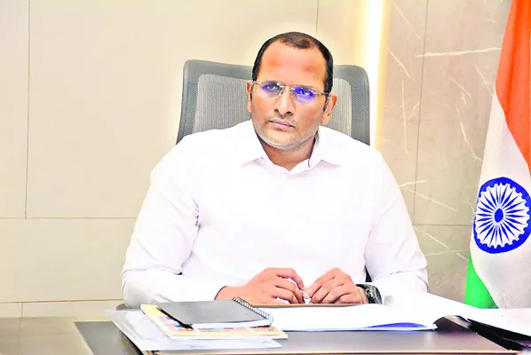 ప్రజలు అప్రమత్తంగా ఉండాలి