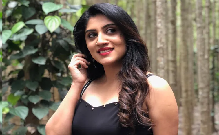 'అలాంటి సీన్స్‌కు నో.. అయినా కూడా'.. హీరోయిన్ ధన్య బాలకృష్ణన్ 