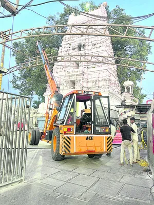 షెడ్ల