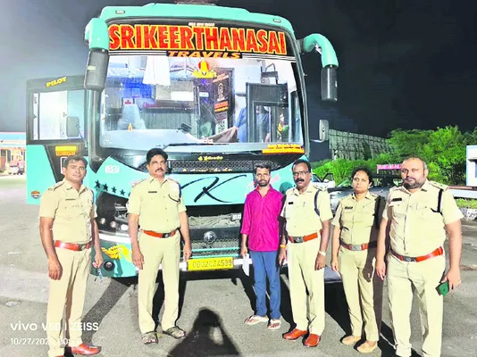 శాయ్‌ లిఫ్టర్లకు పతకాల పంట 