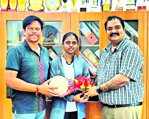 రాష్ట్ర స్థాయి హ్యాండ్బాల్ పోటీలకు  ‘భారతి’ విద్యార్థ