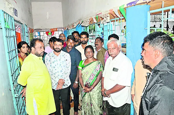 సిటీ ఆపరేషన్ సెంటర్ పరిశీలన