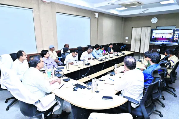 ధాన్యం కొనుగోళ్లను సమర్థవంతంగా నిర్వహించాలి