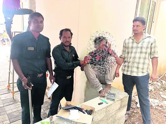 జీజీహెచ్లో దొంగల భయం