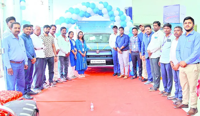 కస్టమర్ల అభిరుచులకు అనుగుణంగా ఫీచర్స్