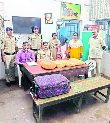 గంజాయితో ఒడిశా మహిళా అరెస్టు