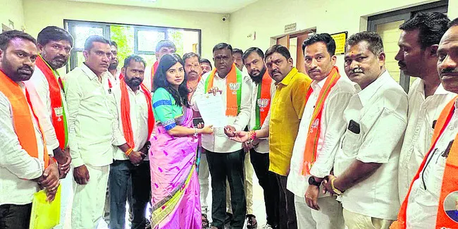 భక్తుల మనోభావాలను కాపాడాలి