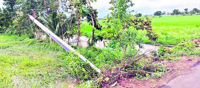 ● విద్యుత్‌ శాఖకు రూ.11.93 లక్షల నష్టం 