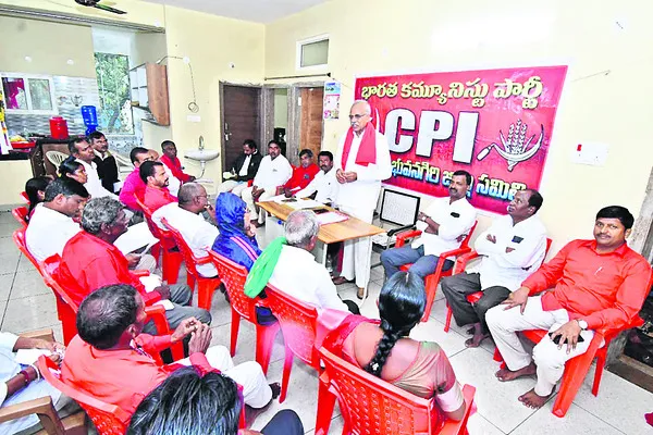 పోరాట స్ఫూర్తితో ముందుకెళ్దాం