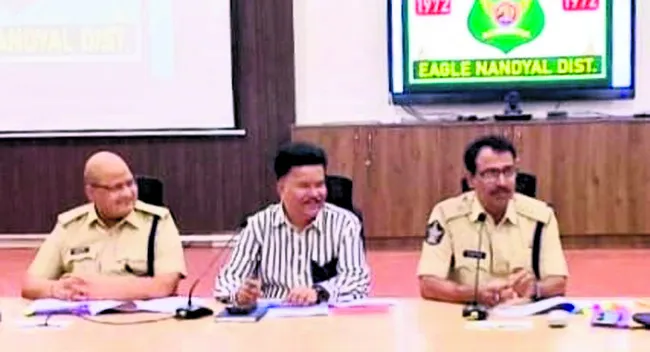 మత్తు పదార్థాలను  నియంత్రించండి