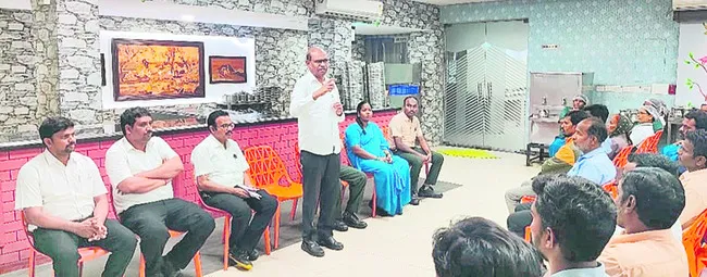 హరీశ్రావుకు రాములునేత పరామర్శ