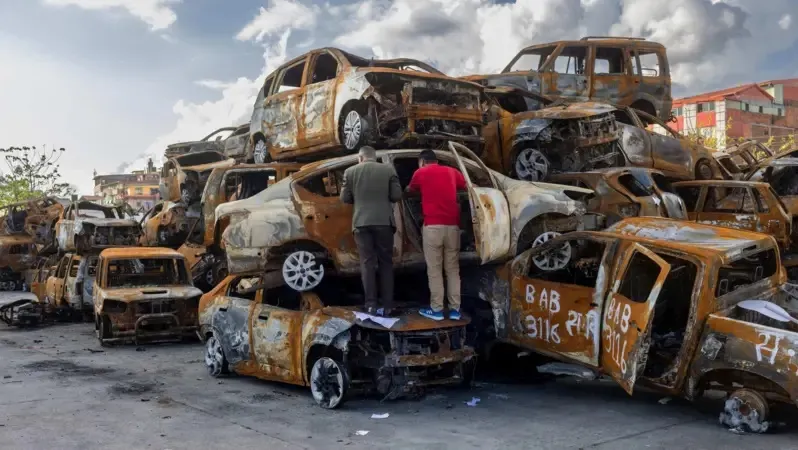 నేపాల్ జెన్-జీ ఆందోళనలు: ఆ కార్లను తుక్కుగా అమ్మేస్తున్నారు