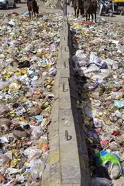 Spitting in public to attract Rs 250 fine  Varanasi8