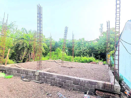 ఇందిరమ్మ ఇళ్లతో ‘ఉపాధి’