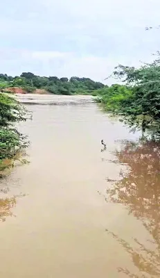 నాలుగు రోజులుగా రాకపోకలు బంద్‌ 