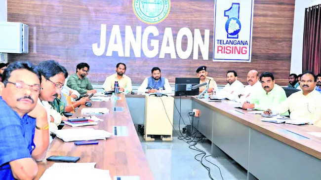 అప్రమత్తంగా ఉన్నాం..