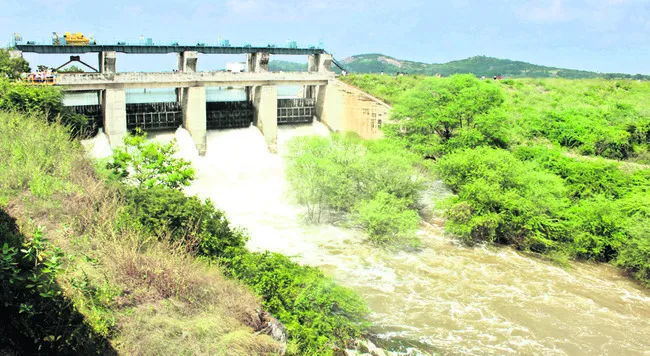 జిల్లాలో 183.5 మిల్లీమీటర్ల వర్షపాతం