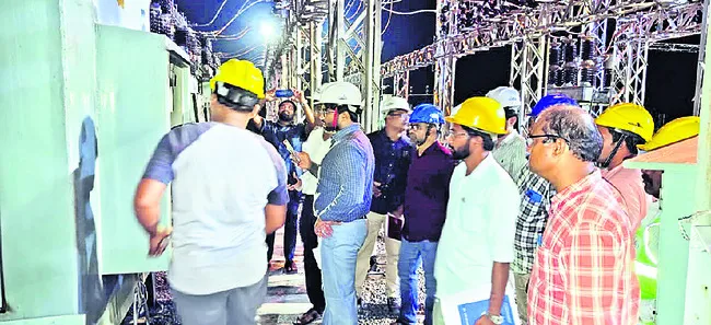 పిడుగుపాటుతో విద్యుత్ శాఖకు భారీ నష్టం