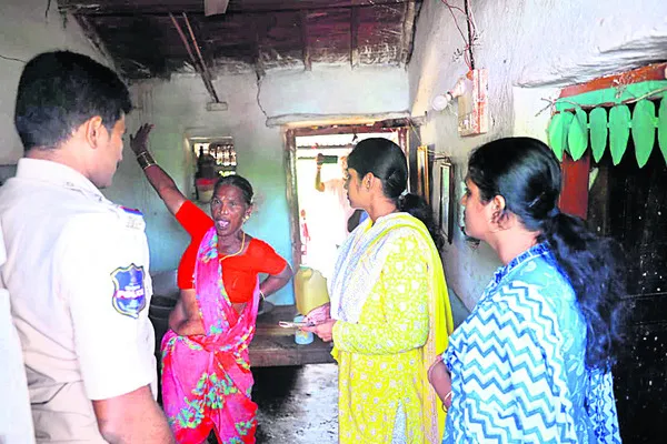 రైతులను ఆదుకుంటాం..