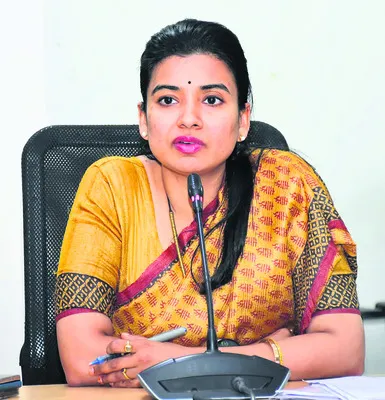 అన్ని విద్యాలయాల్లో ఫుడ్ టెస్ట్ అధికారి ఉండాలి