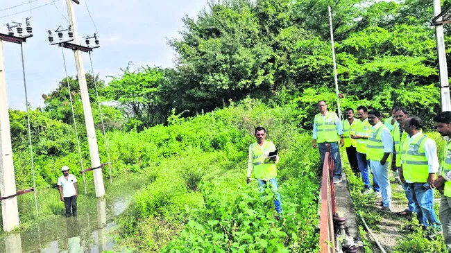 ‘ప్రజాబాట’తో విద్యుత్  సమస్యలుపరిష్కారం