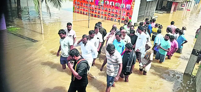 పునరావాసంలో ప్రభుత్వం విఫలం