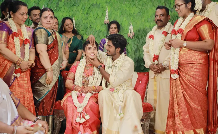 పెళ్లి చేసుకున్న 'టూరిస్ట్ ఫ్యామిలీ' డైరెక్టర్