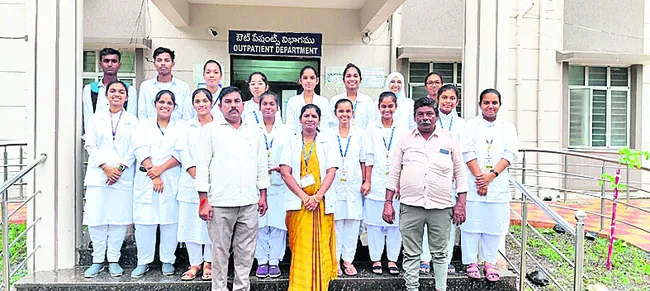 విద్యార్థులకు అవగాహన
