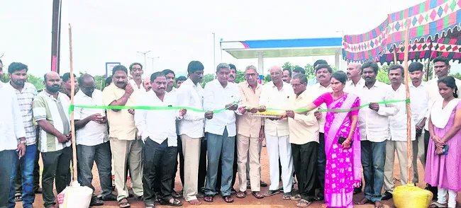 కలెక్షన్‌ సెంటర్‌ను సద్వినియోగం చేసుకోవాలి