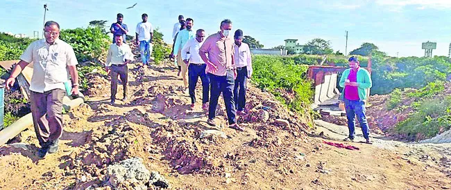 ముంపు నివారణ పనులు  పూర్తి చేయండి   