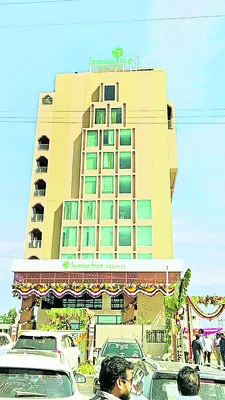 తిరుచానూరులో అత్యాధునిక హోటల్‌ 