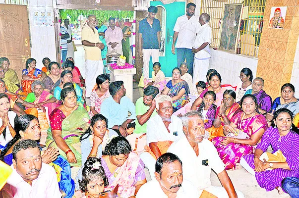 సాయి మందిరంలో ప్రత్యేక పూజలు
