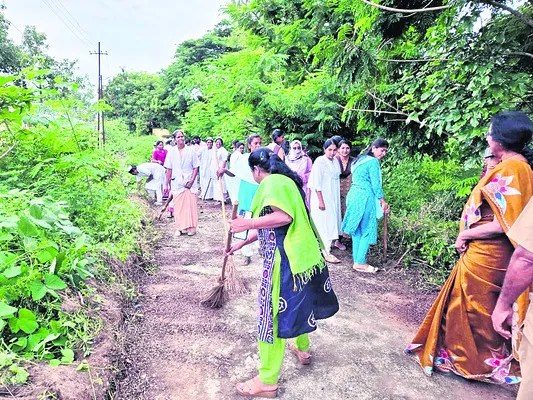 పనిస్థలాలను పరిశుభ్రంగా ఉంచాలి