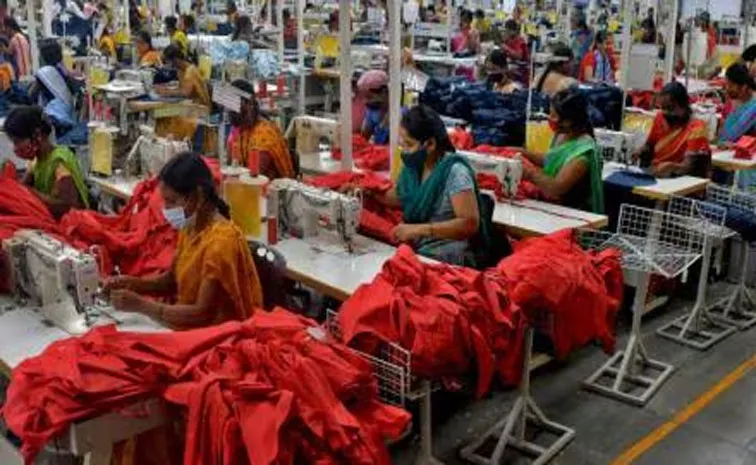 Govt extends PLI scheme application deadline for textiles sector to Dec 31