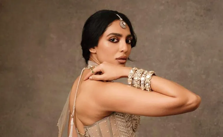 Sobhita Dhulipala Says She Ends up Looking Like Indian Uncle